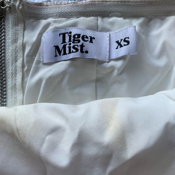 Tigermist Dress - Picture 5 of 7